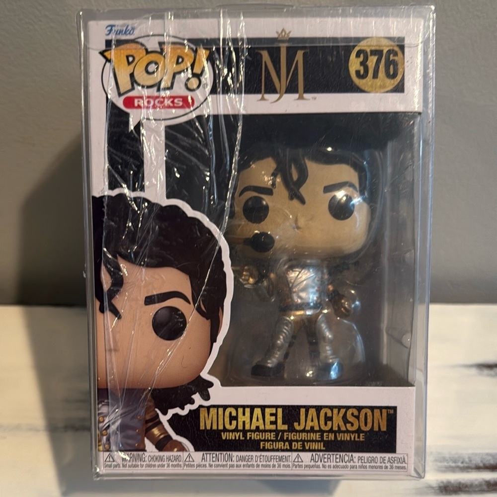 Funko Pop #376 - Michael Jackson with protective case